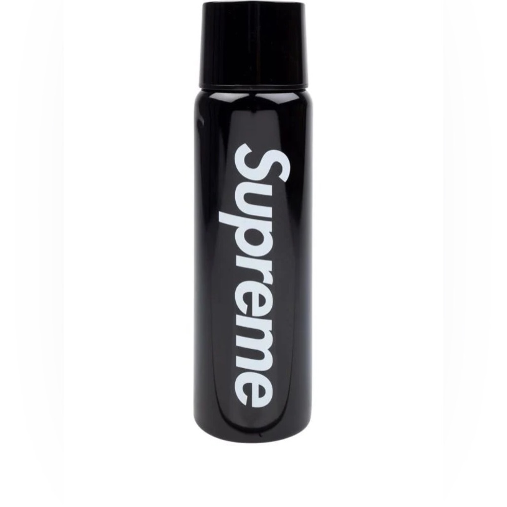Supreme SIGG Vacuum Insulated 0.75L Bottle